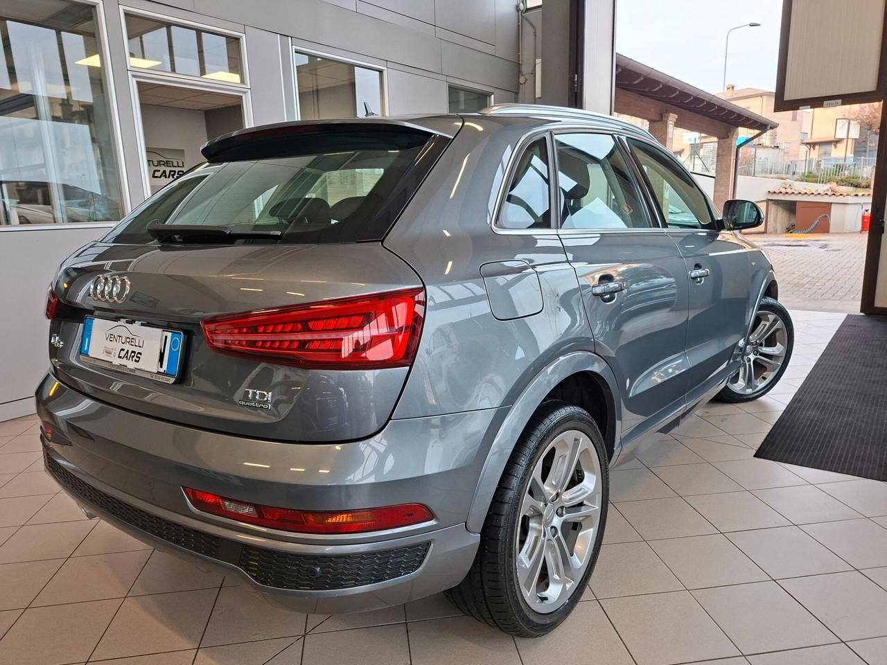 Audi Q3 2.0 TDI 184 CV quattro S tronic Line