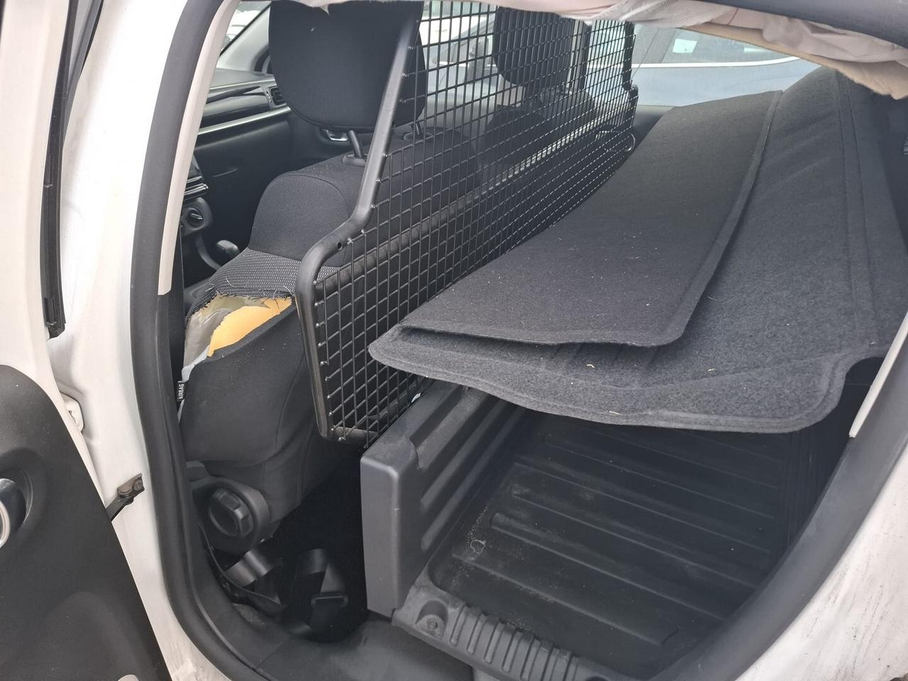 CITROEN C3 2020 VAN DIESEL SINISTRATA VA IN MOTO