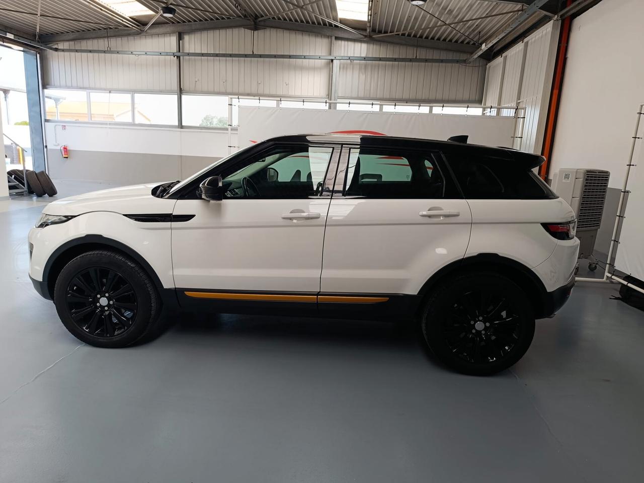 Land Rover Range Evoque 2.0 TD4 150 CV 5p. SE Dynamic