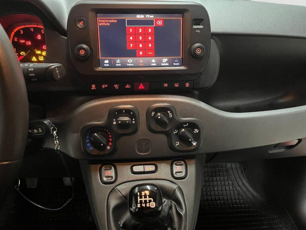 Fiat Panda 1.0 firefly 70cv hybrid Sport 2021