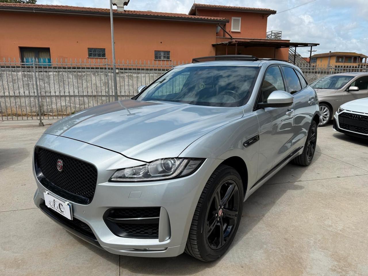 Jaguar F-Pace 2.0 D 180 CV AWD aut. R-Sport