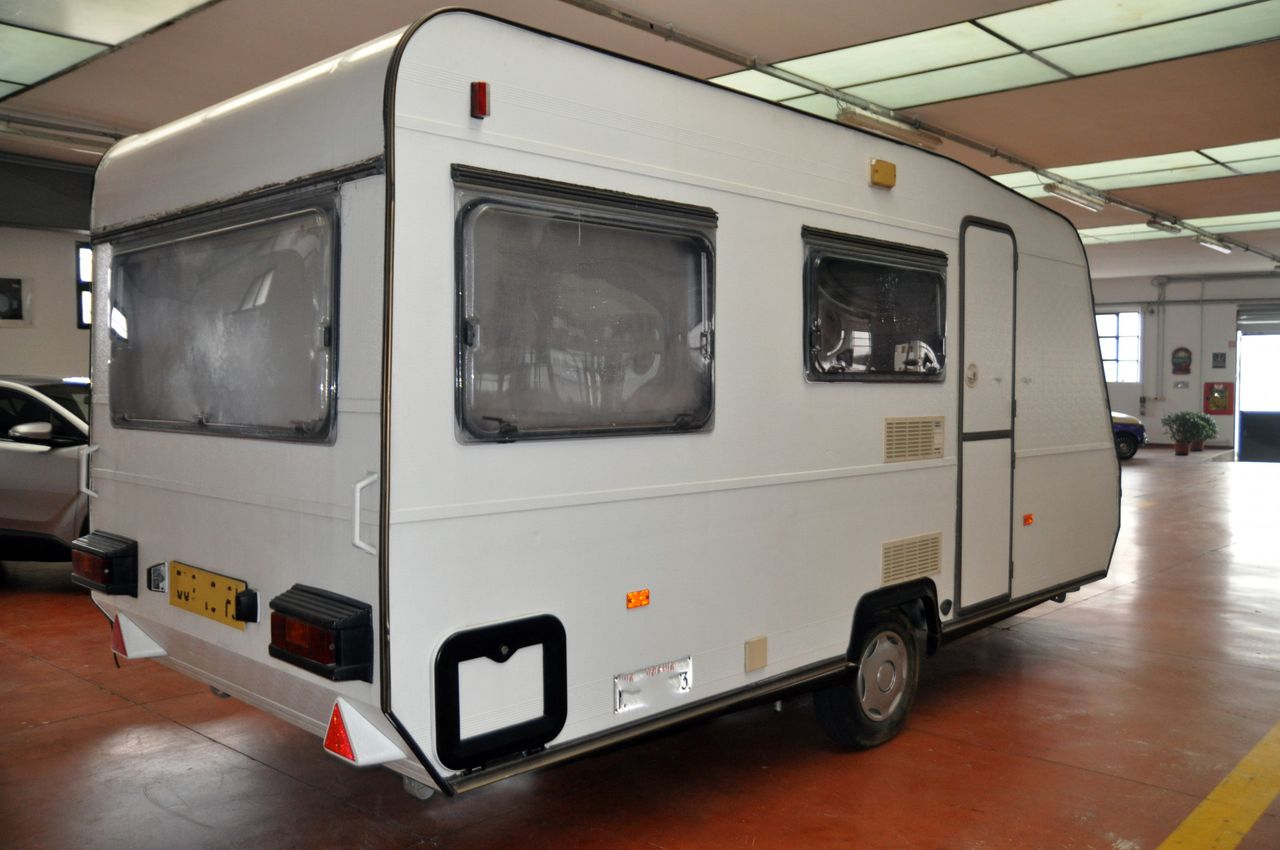 Roulotte Caravan Adria Optima 450