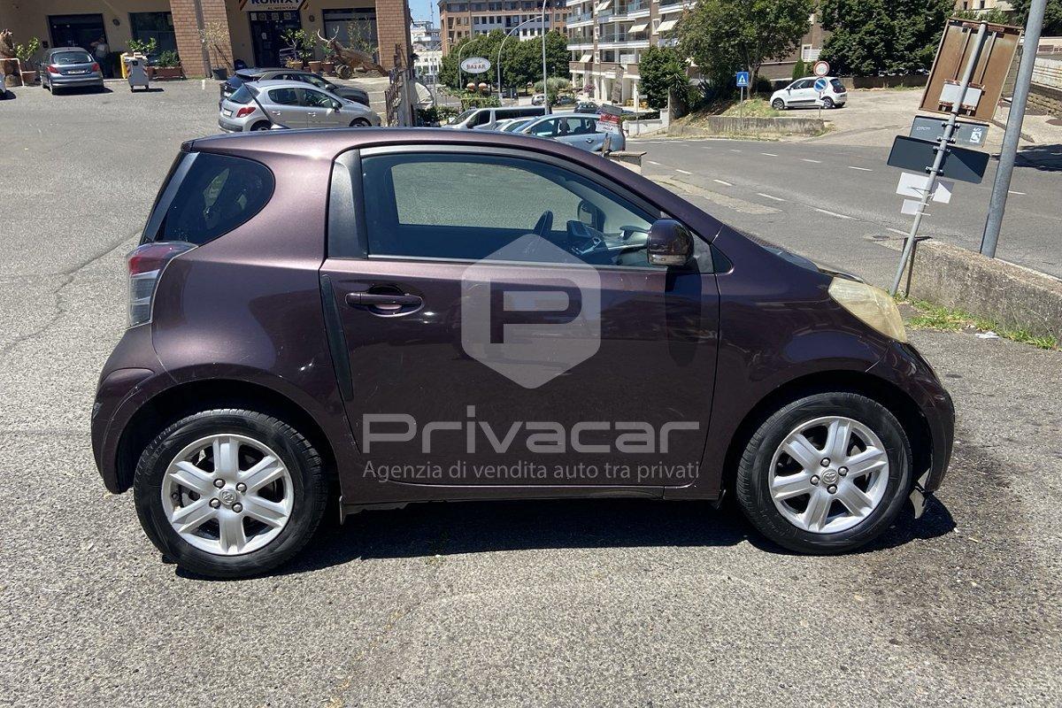 TOYOTA iQ 1.0 Multidrive