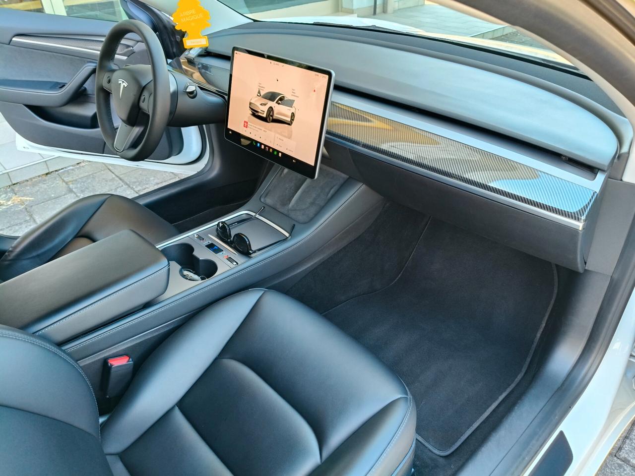 Tesla Model 3 Long Range Dual Motor AWD