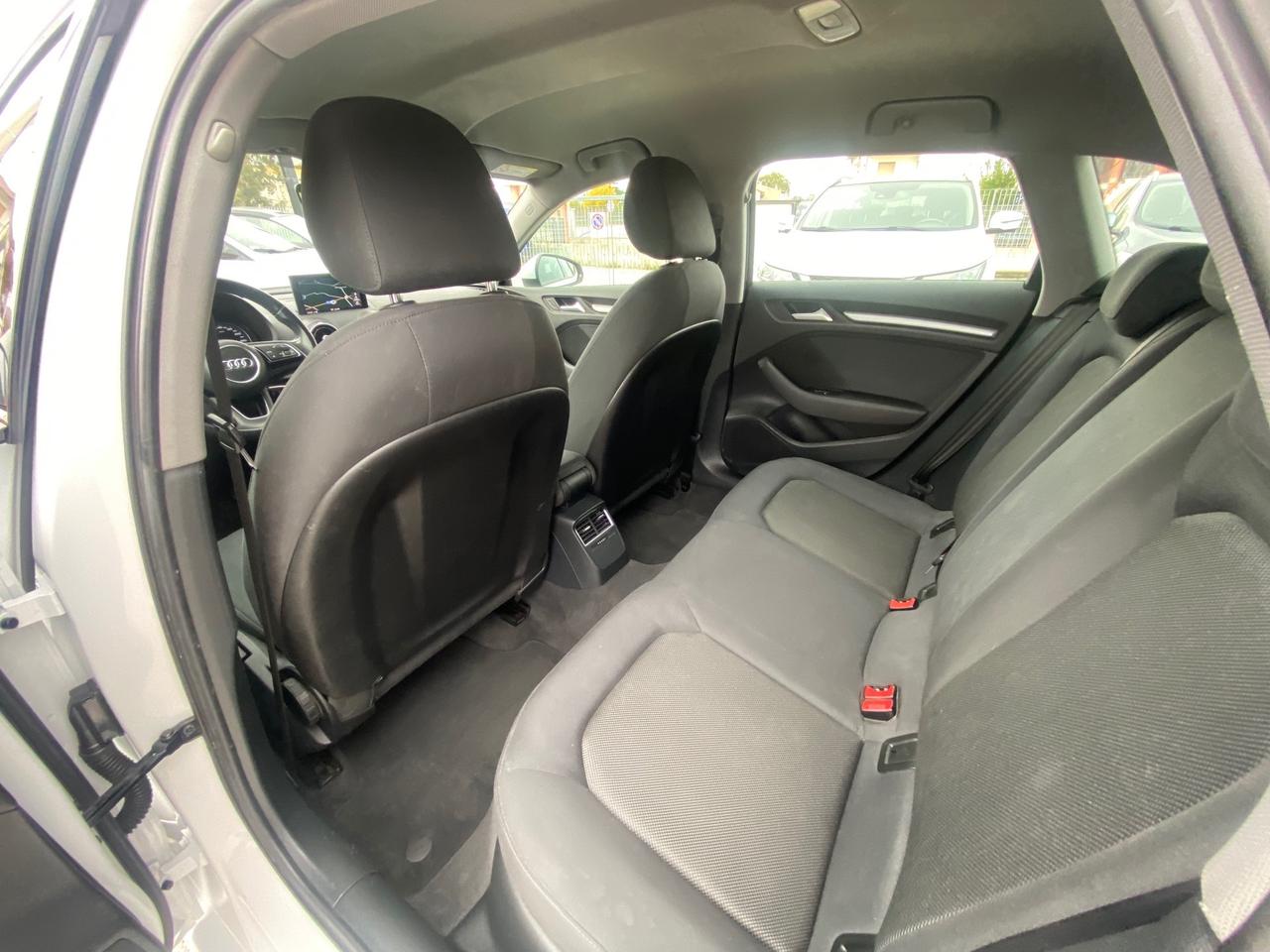 Audi A3 SPB 30 TDI Business 116cv