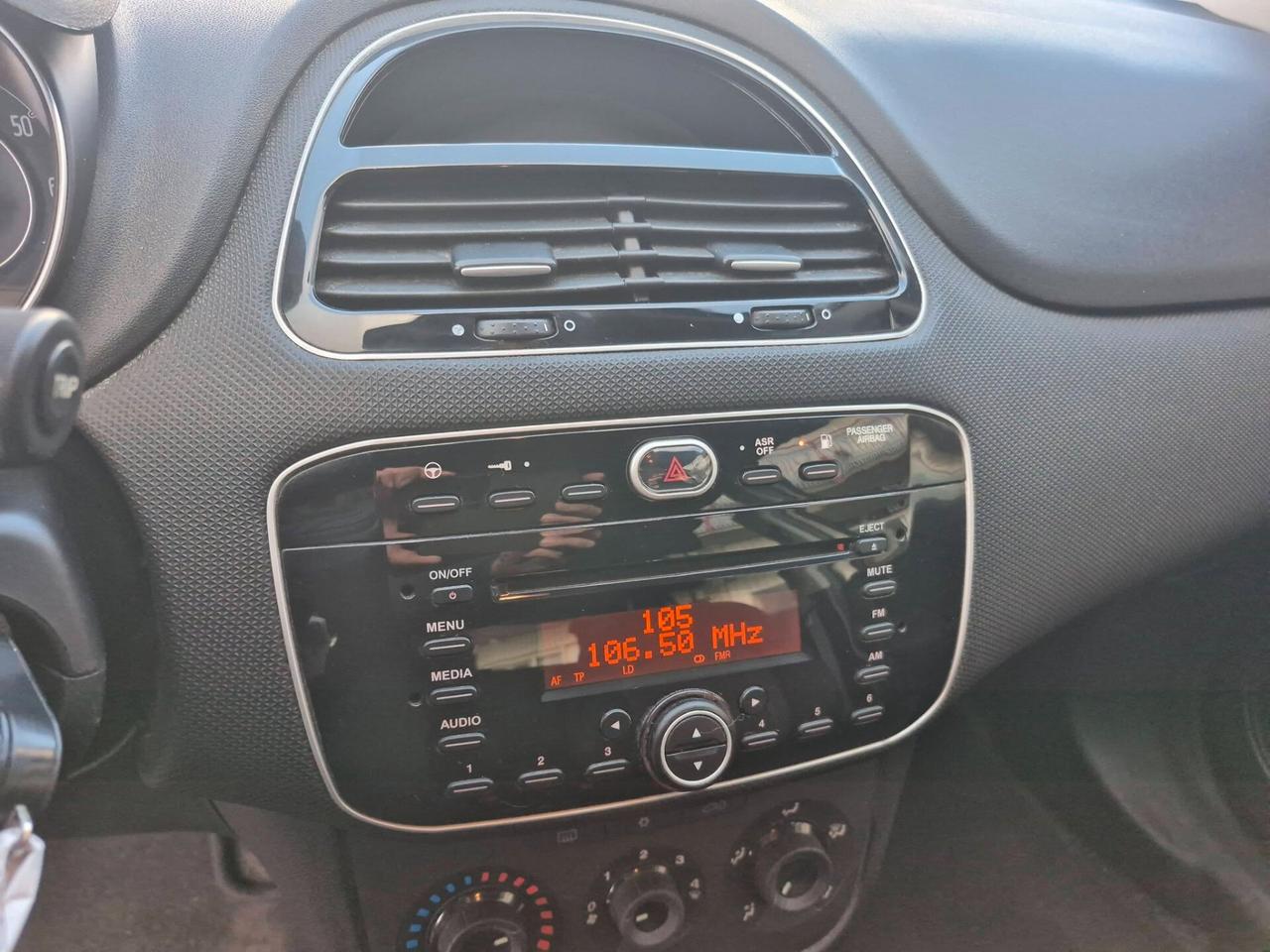 Fiat Punto 1.4 8V 5 porte Natural Power Street