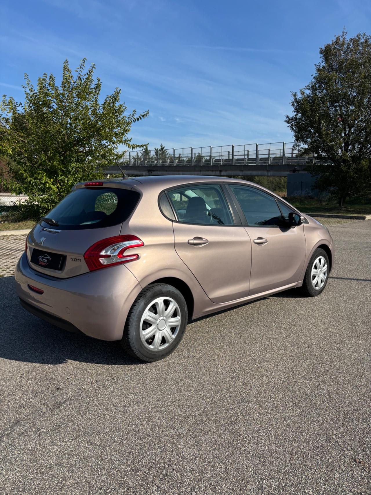 Peugeot 208 1.2 VTi 82 CV 5 porte Allure