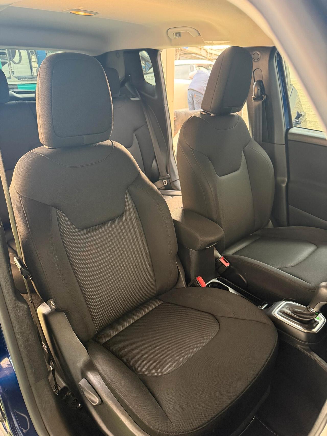 Jeep Renegade 1.6 Mjt 120 CV Longitude