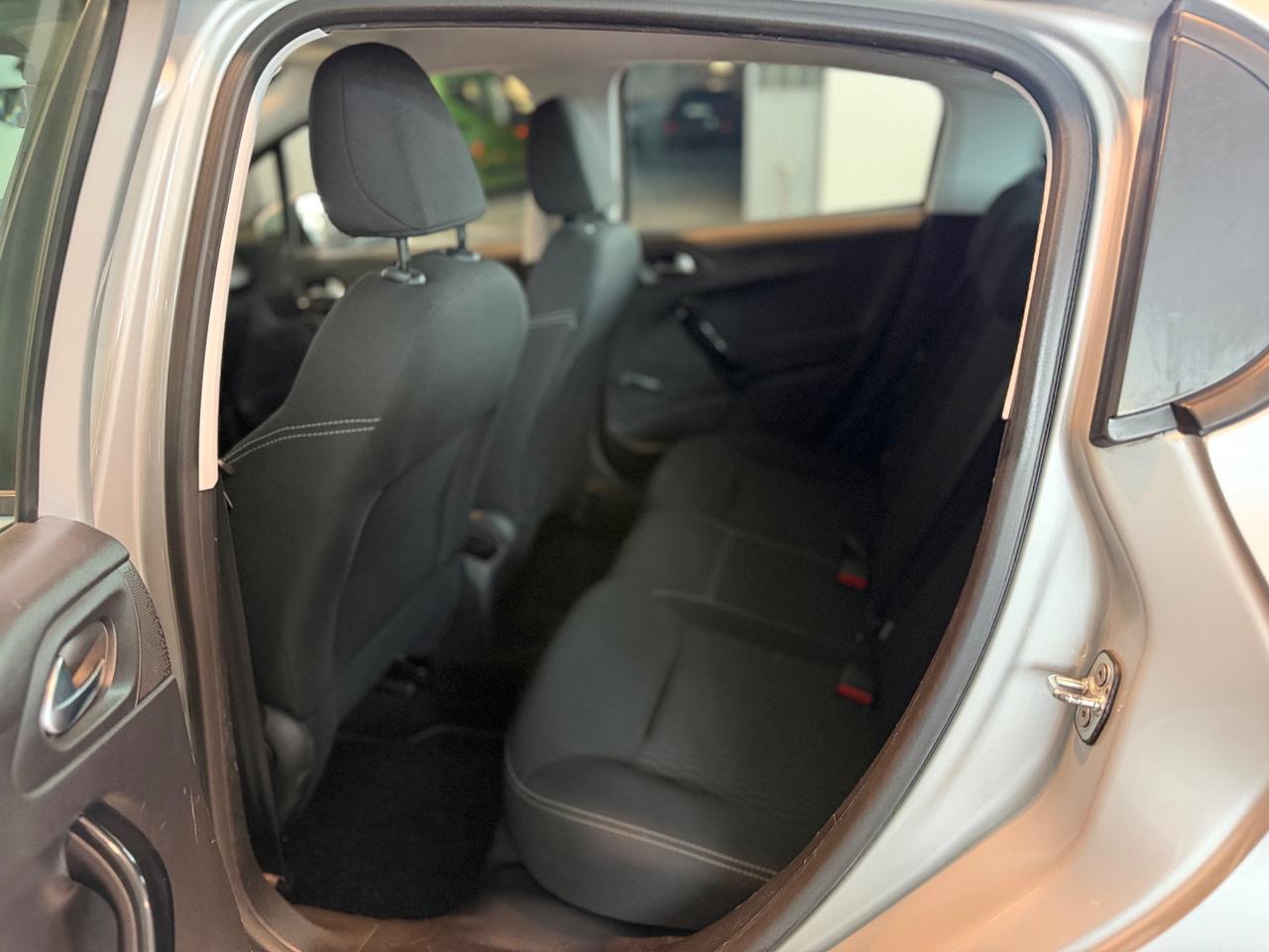 Peugeot 208 PureTech 82CV 5p. GPL Allure 2018