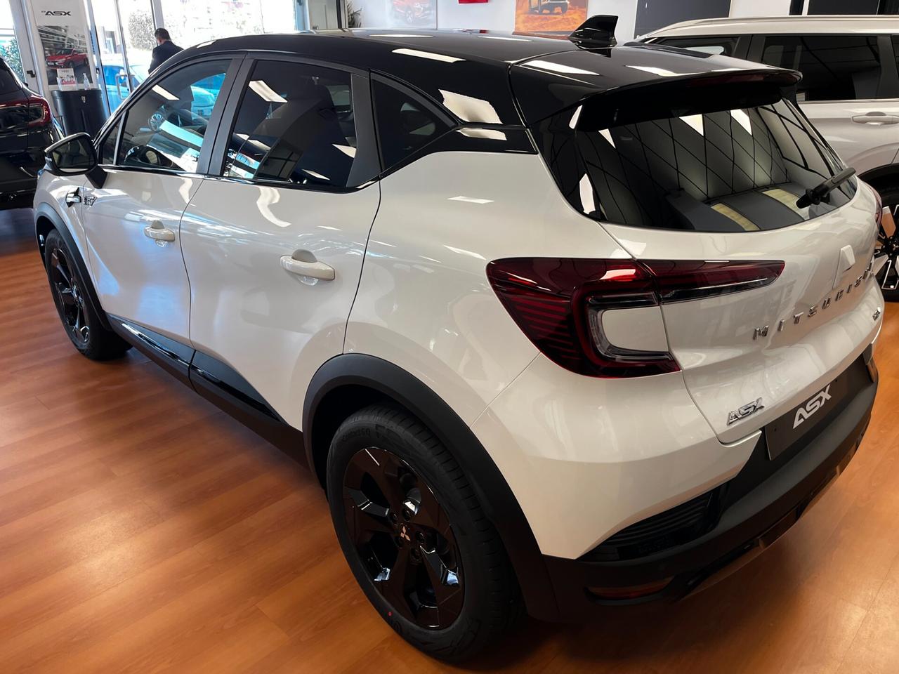 Mitsubishi ASX Black Edition Full Hybrid