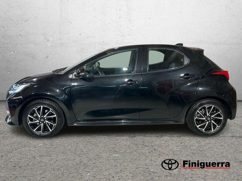 Toyota Yaris Hybrid Trend MY22