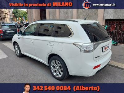 Mitsubishi Outlander phev 2.0 Instyle Diamond 4wd