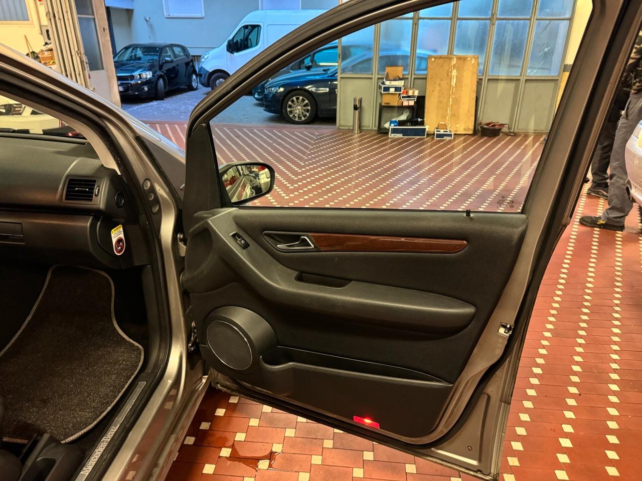 Mercedes-benz A 150 Elegance - UNICO PROPRIETARIO