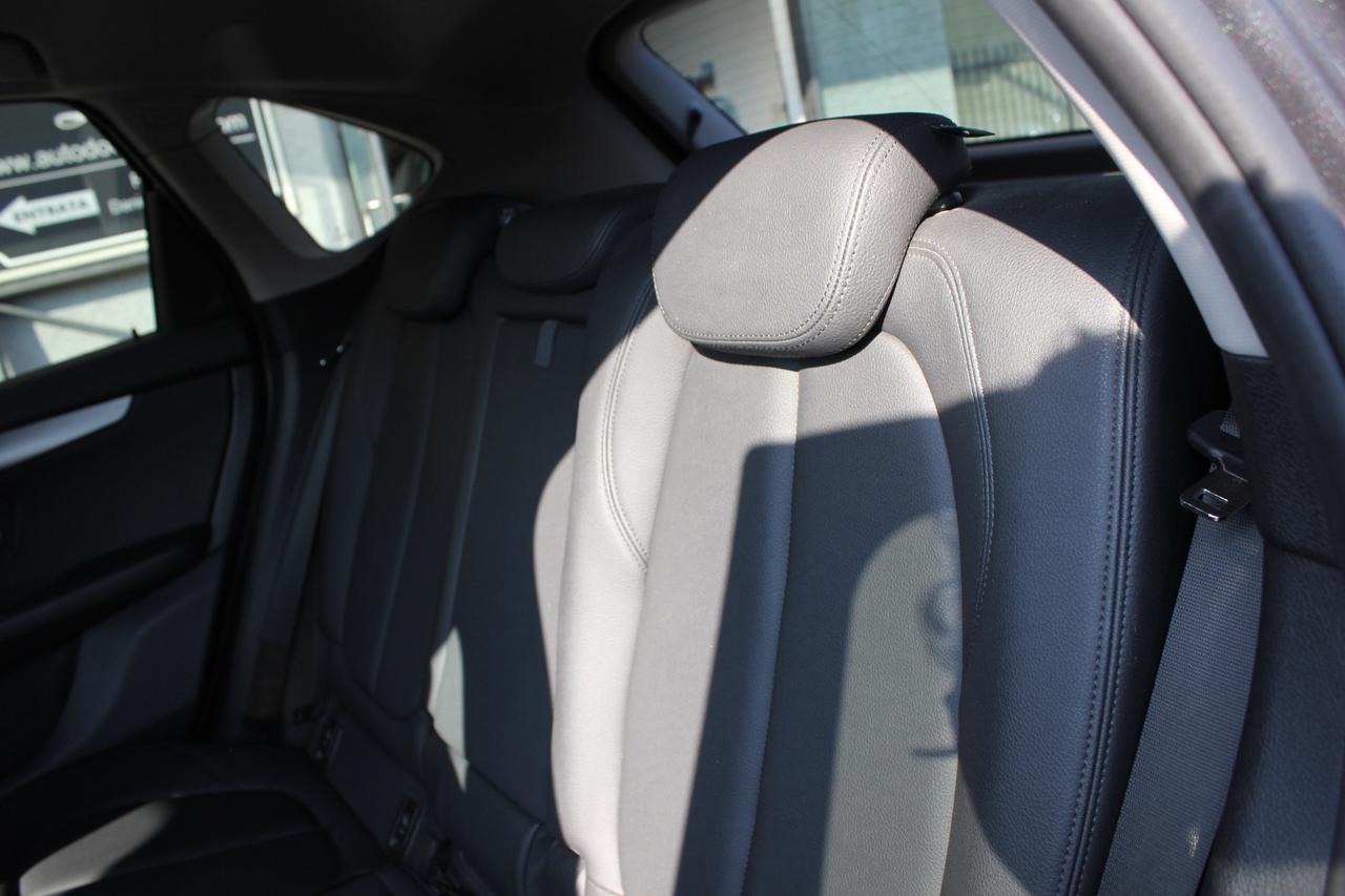 Bmw 218 active tourer advantage SENSORI BAULE ELETTRICO