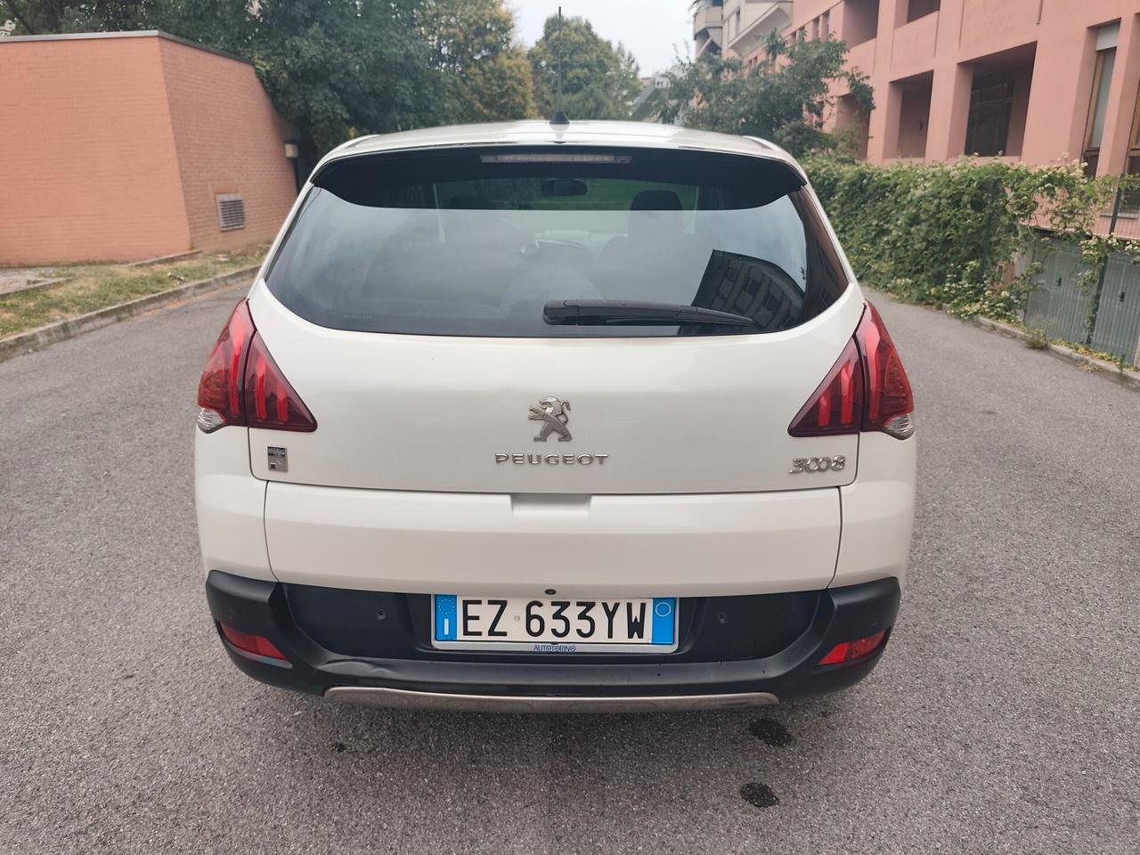 Peugeot 3008 HYbrid4 Full Optional lavori certificati