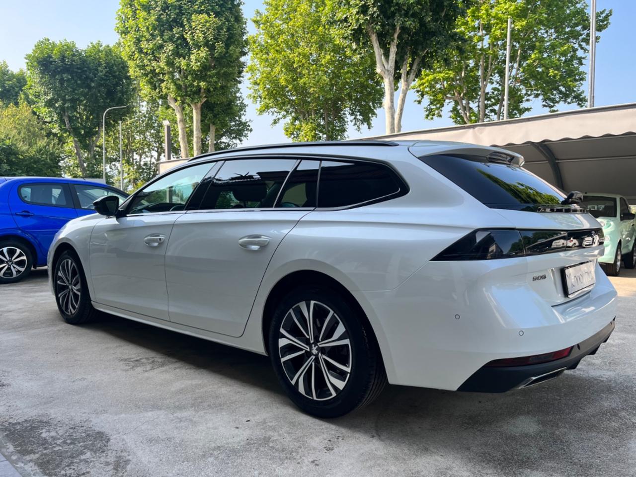Peugeot 508 BlueHDi 130 Stop&Start EAT8 SW Allure Pack