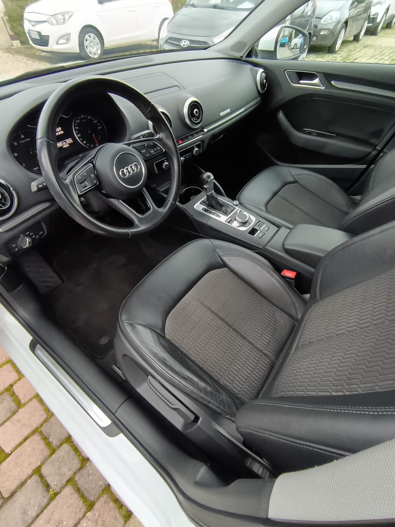 Audi A3 SPB 1.6 TDI S tronic Design