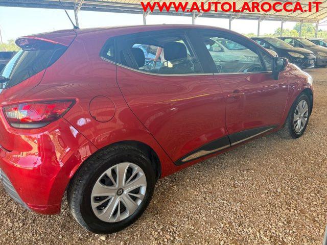 RENAULT Clio 1.2 75CV 5 porte Intens
