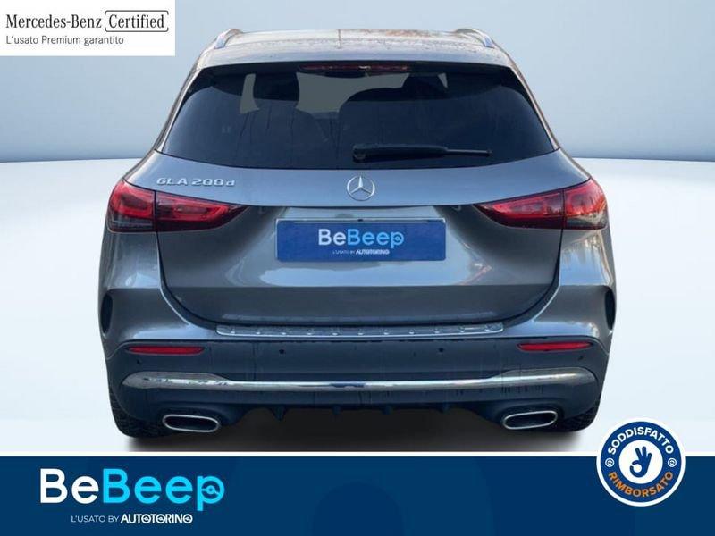 Mercedes-Benz GLA 200 D PREMIUM AUTO