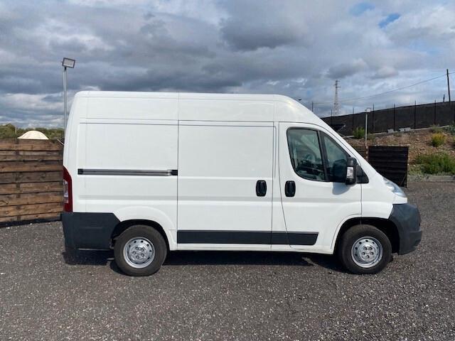 Peugeot Boxer GANCIO TRAINO