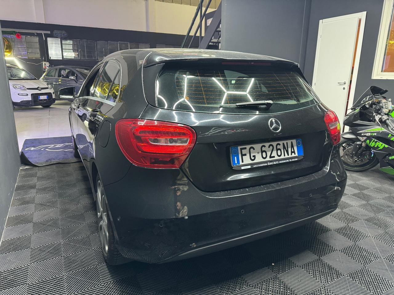 Mercedes-benz A 180 d Automatic Premium