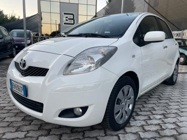 Toyota Yaris 1.3 5 porte Sol my10 facelift IDONEA NEOPATENTATI
