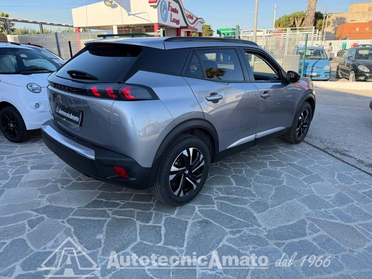 Peugeot 2008 PureTech 100 S&S Allure Pack