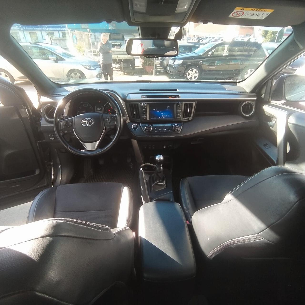 Toyota RAV 4 RAV4 2.0 D-4D 2WD Business