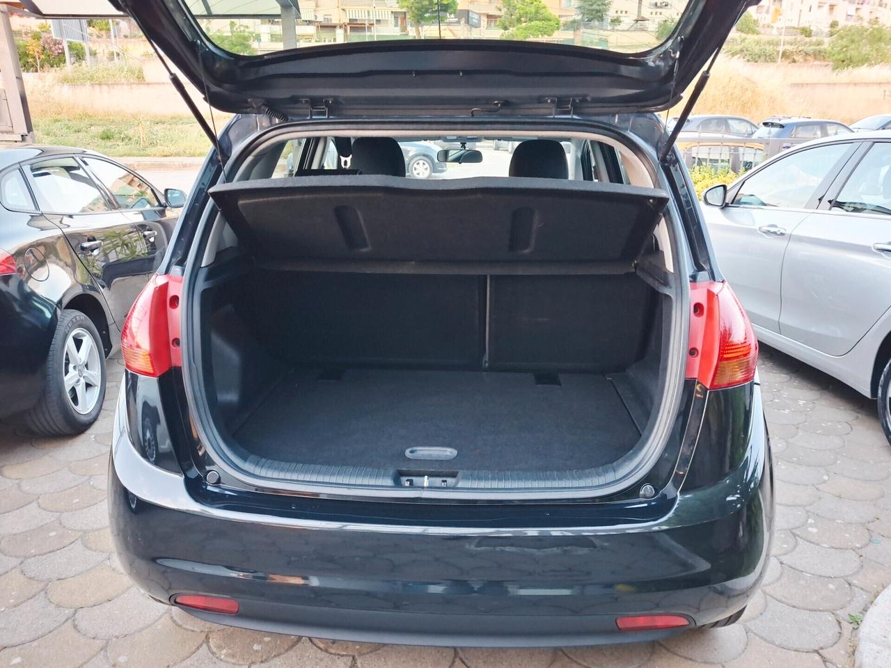 Kia Venga 1.4 CRDi 90CV Cool Unico Proprietario!