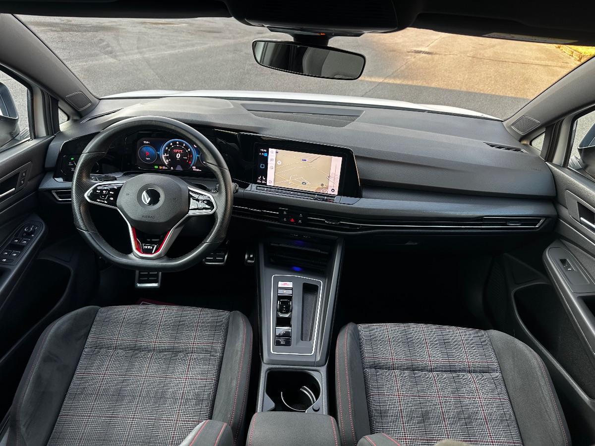 VOLKSWAGEN - Golf - 2.0 TSI GTI DSG SPORT
