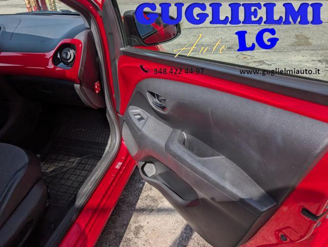 TOYOTA Aygo 1.0 VVT-i 69 CV 5 porte x-wave tetto scorr