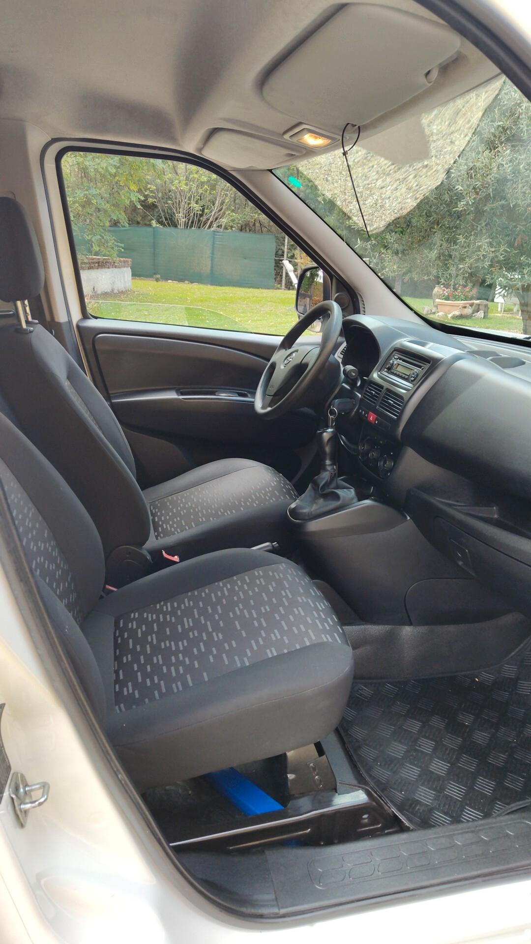 Opel Combo 1.3 Multijet 95cv euro 6