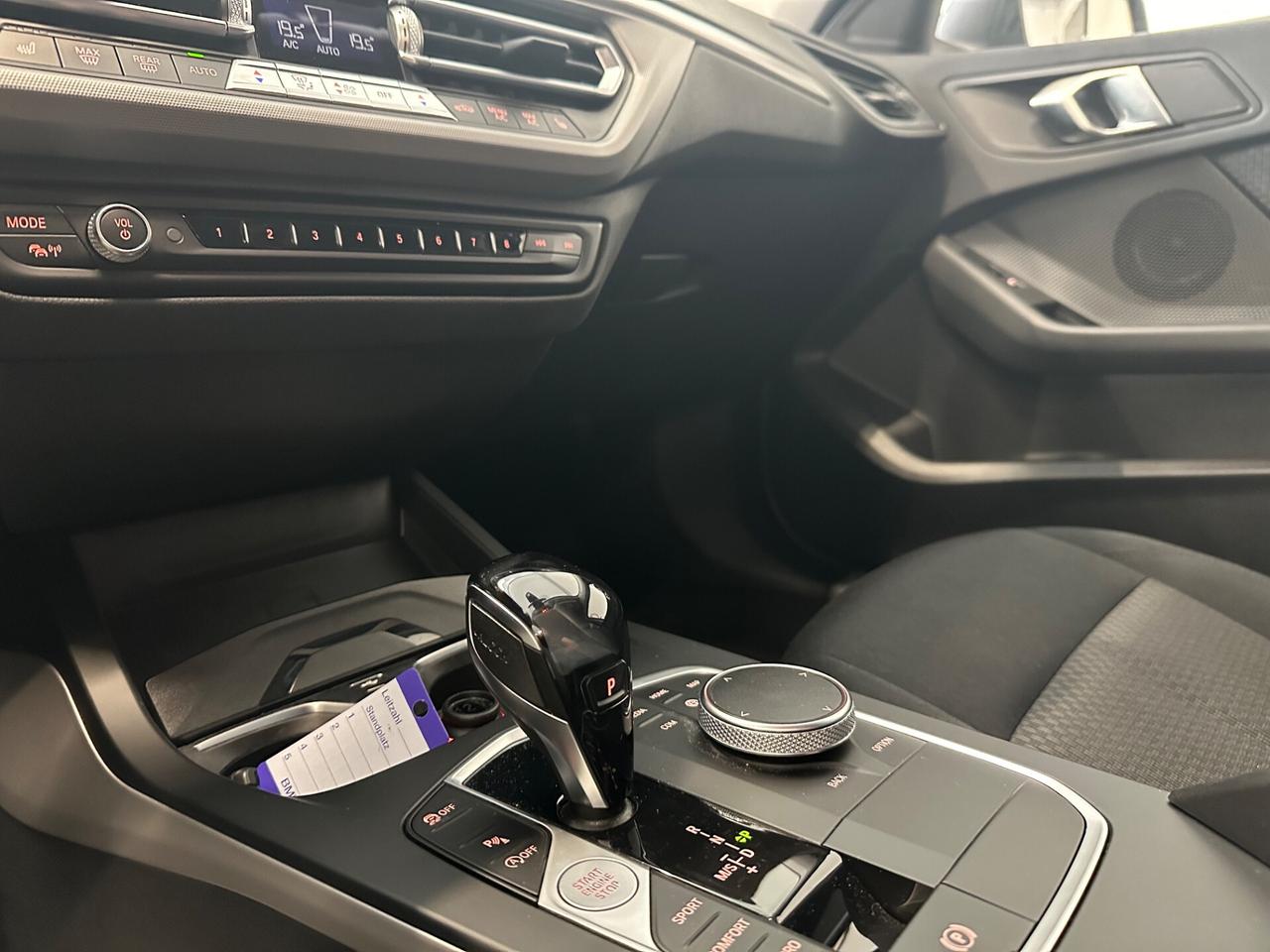Bmw 118 118i 5p. Business Advantage