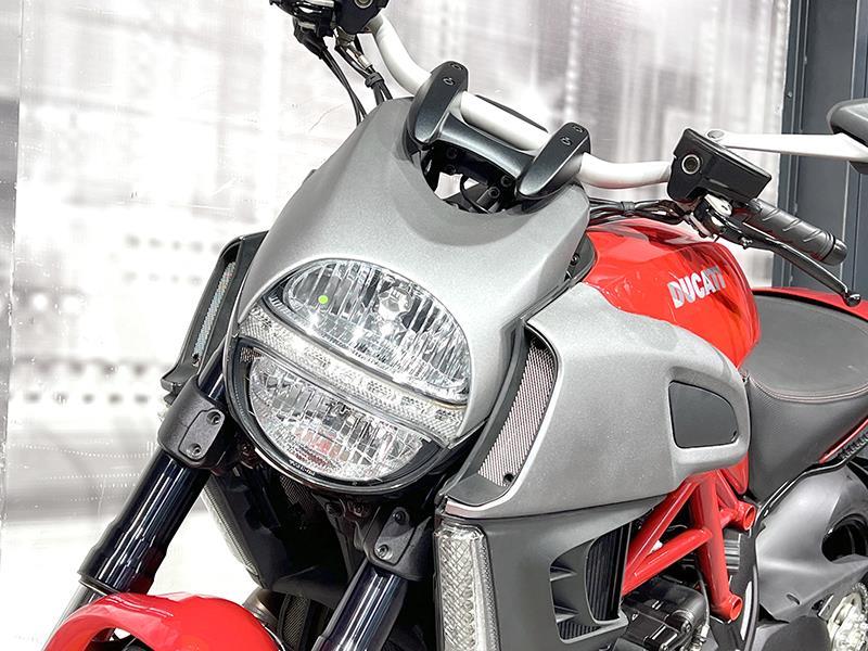 Ducati Diavel 1200