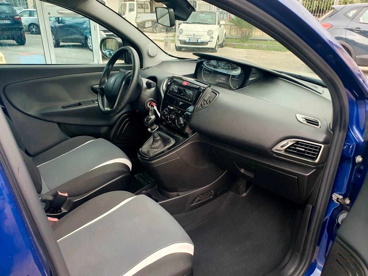 Lancia Ypsilon 1.2 BENZ - 08/2014 - KM. 81.000