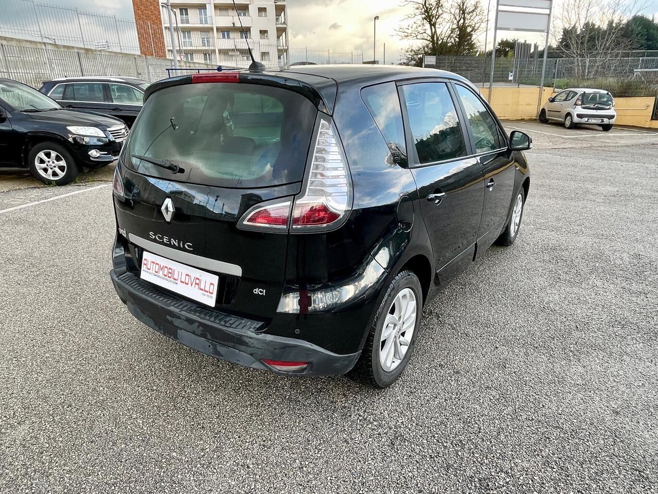 Renault Scenic Sc&eacute;nic XMod 1.5 dCi 110CV Limited