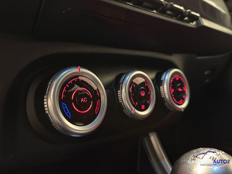 Alfa Romeo Giulietta 1.6 JTDM 105cv Veloce