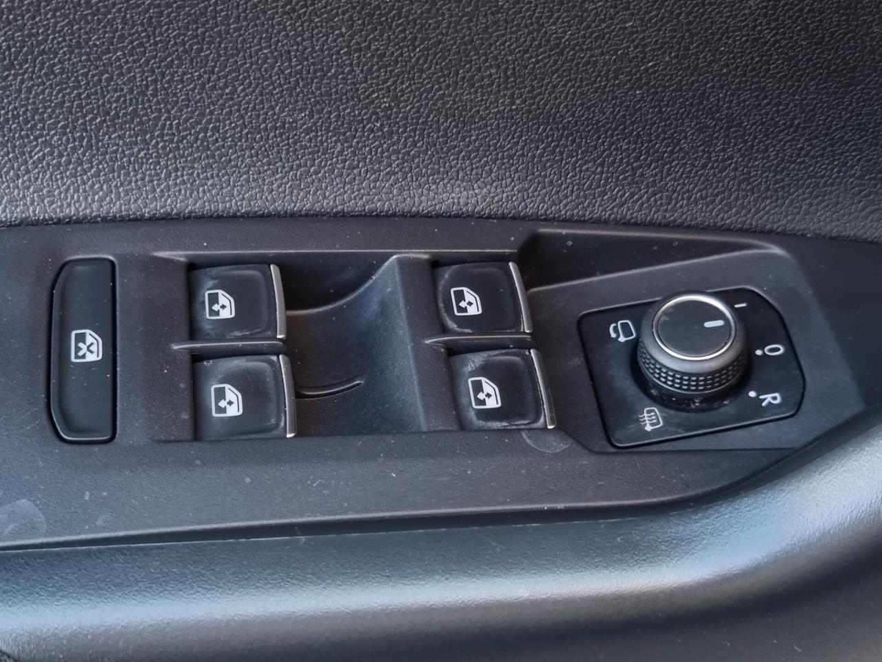 Volkswagen Taigo 1.0 tsi R-Line 110cv dsg