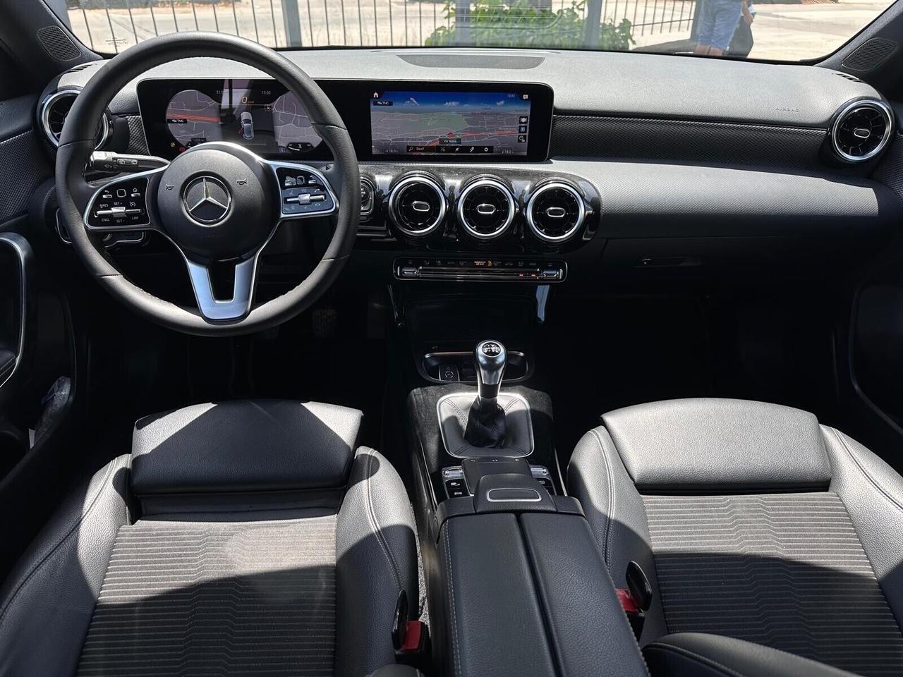 Mercedes-benz A 200 Premium