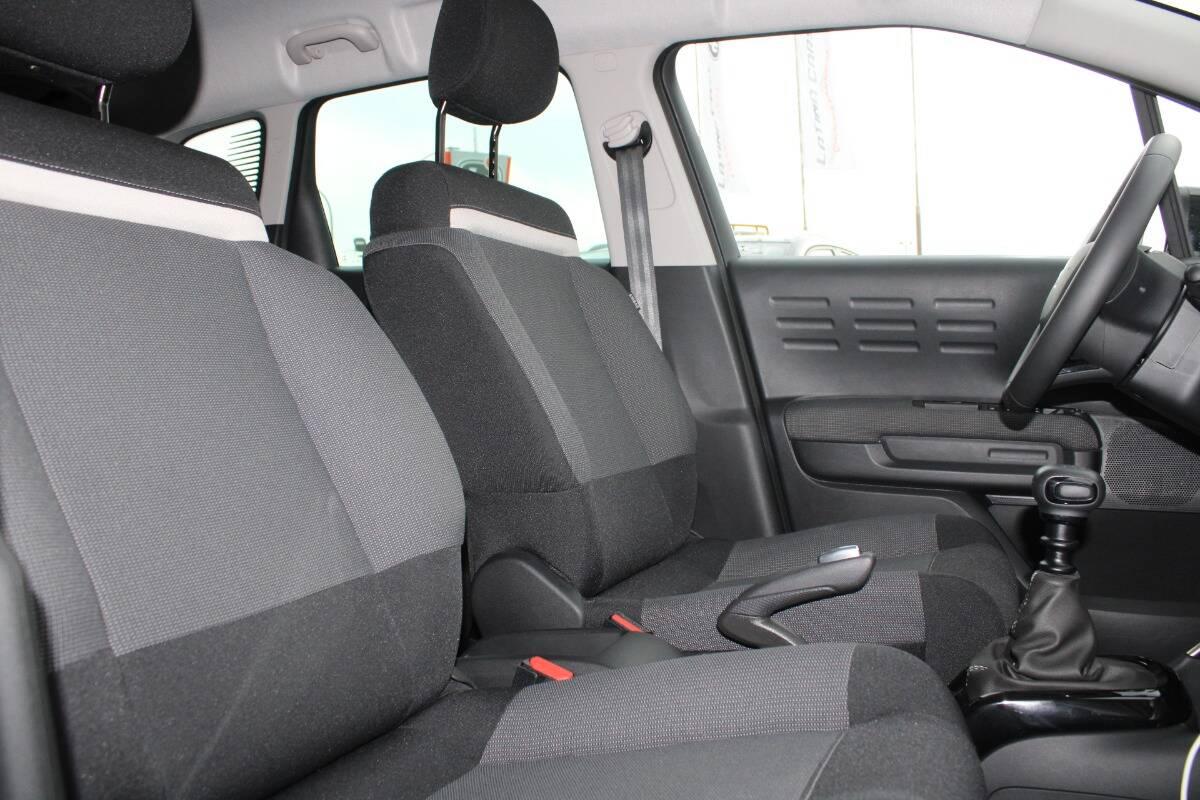 Citroen C3 Aircross 1.2 puretech Shine Pack s&s 110cv con CarPlay