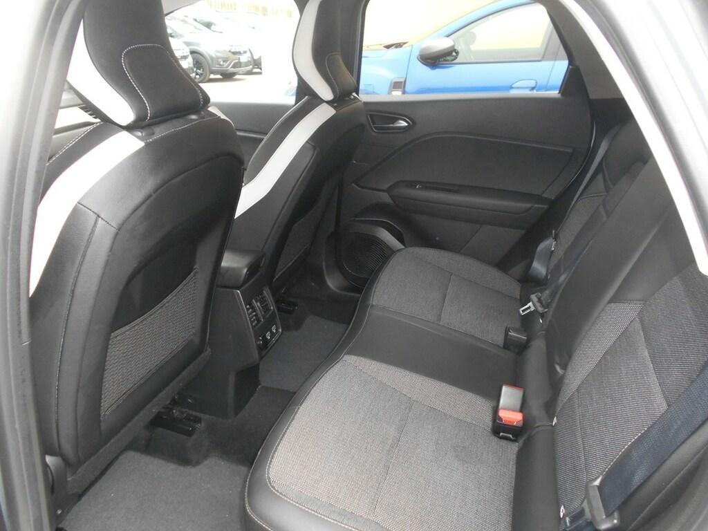 Renault Captur 1.6 Plug-in Hybrid Intens E-Tech Auto