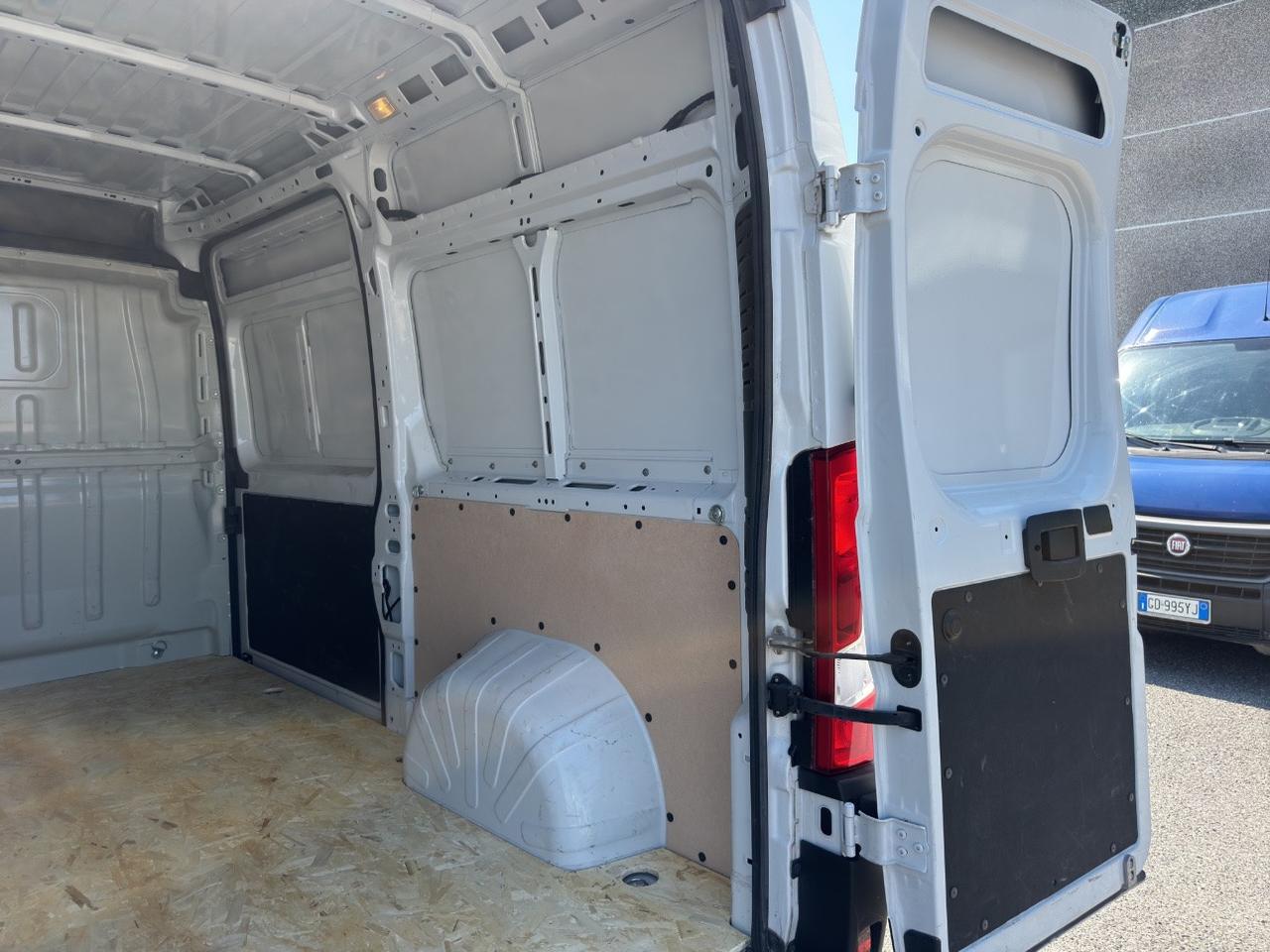Peugeot Boxer 2.2 BHDi 140C-CRUISE(PM-TM-L2H2)SENSORI-TELECAMERA