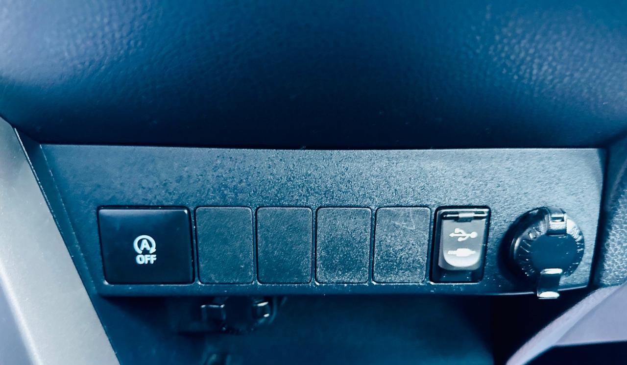 Toyota RAV 4 2016 2.0 D-4D km 130,000 ok neopatentati ! ! !