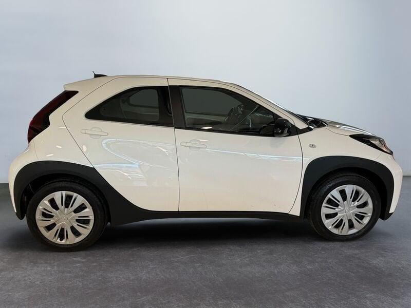 Toyota Aygo X Aygo X 1.0 VVT-i 72 CV 5 porte Active S-CVT