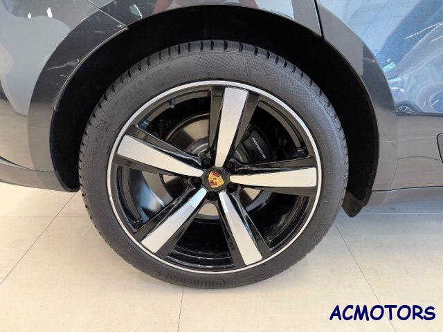PORSCHE Macan 2.0