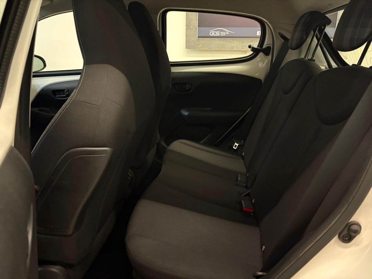 Peugeot 108 1000cc 72cv VTi 5 porte Allure