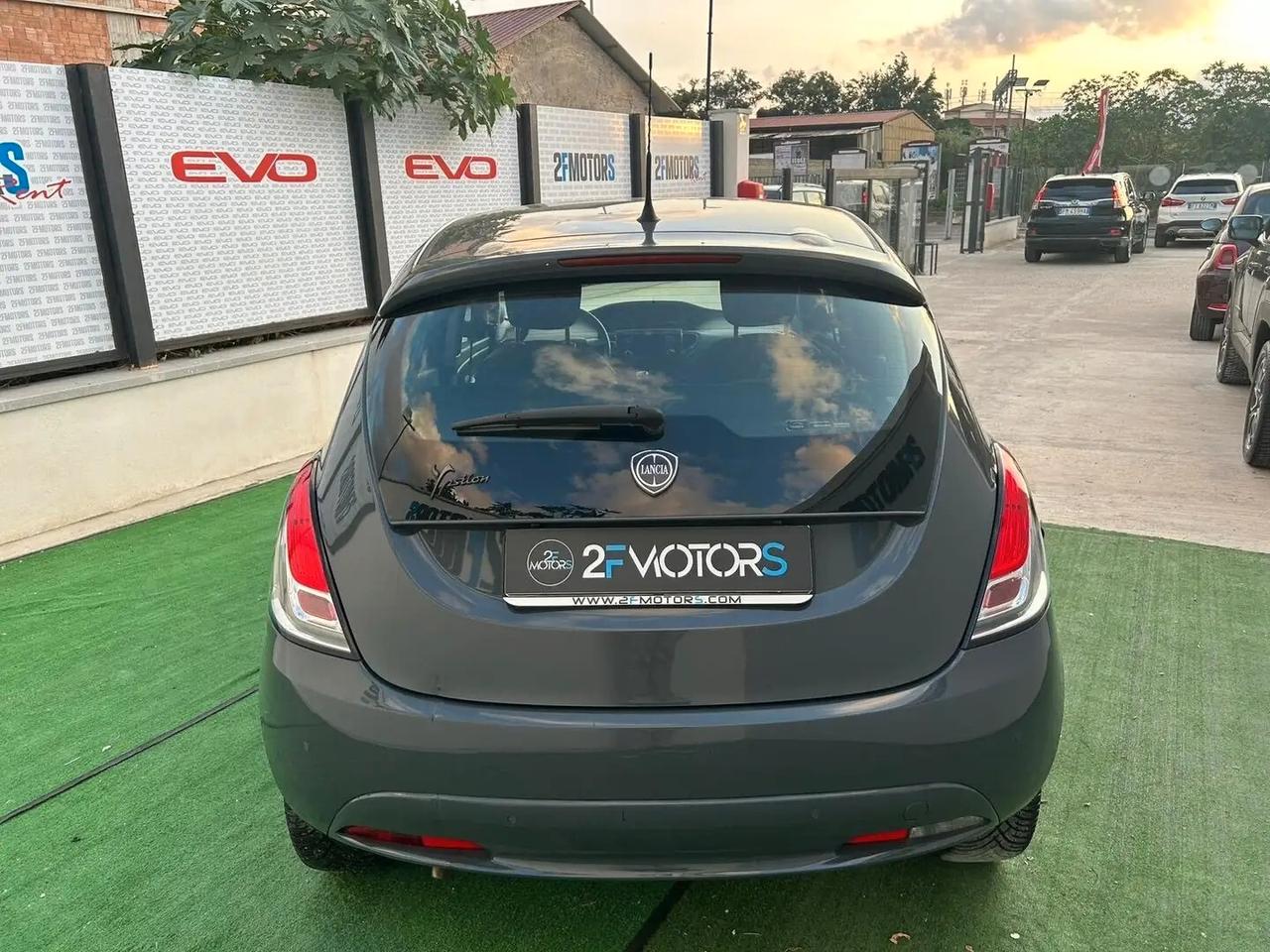 Lancia Ypsilon 1.2 Gold ecochic Gpl 69cv my16