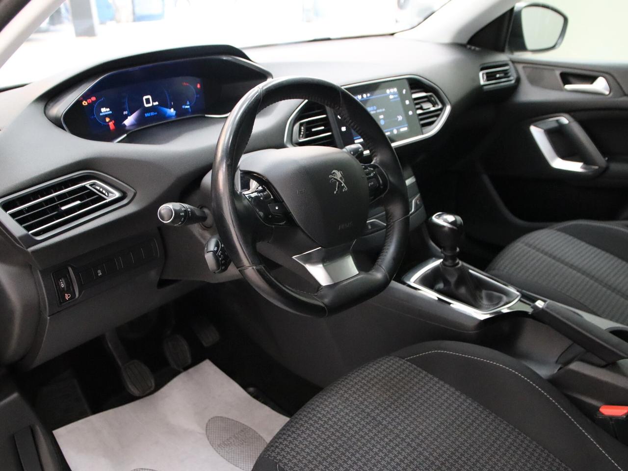 Peugeot 308 5p 1.5 bluehdi Active
