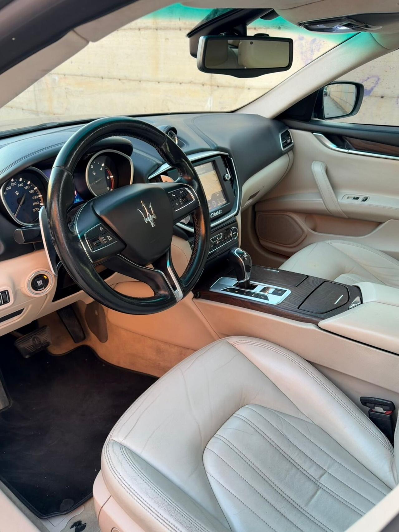Maserati Ghibli V6 Diesel 275 CV Granlusso