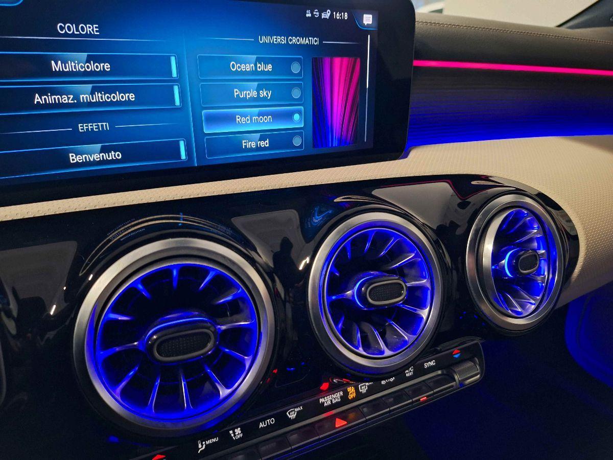 MERCEDES CLA 180 d Aut. Shooting B Sport - APPLE - PELLE - RETROCAM- GAR.24MESI